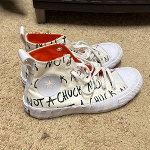 Converse size 5 I believe kids or womens